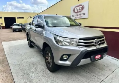 Toyota hilux 2.8 std 4x4 cd 2017