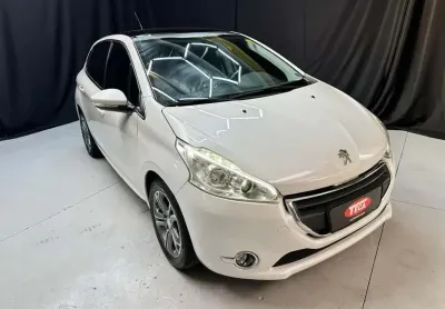 Peugeot 208 griffe 2015