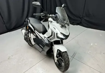 Honda adv 150 2021