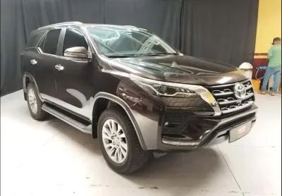 Toyota hilux swsrva2hf 2021