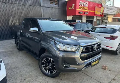 Toyota hilux srv cd automatica 4x4 2022