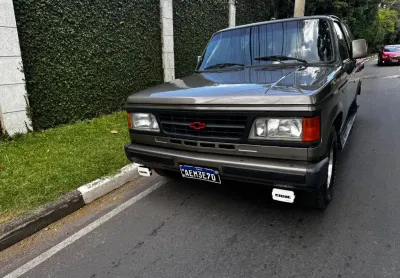 D 20 andaluz 89turbo diseel vidro ar direção $ 150.000 