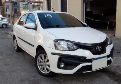 Toyota etios 2019 1.5 x plus sedan 16v flex 4p automático