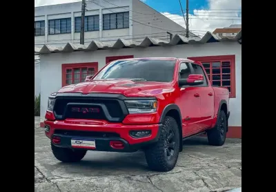 Ram 1500 5.7  rebel hemi cd v8 4x4 aut