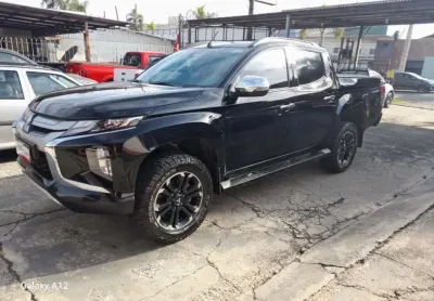 Mitsubishi l200 triton 2.4 16v turbo diesel sport hpe cd 4p 4x4 automático