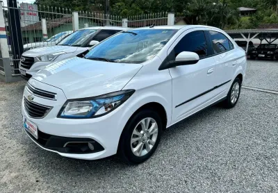 Prisma 1.4 ltz impecável