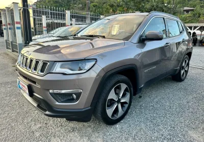 Lindo jeep/ compass longitude 2.0 flex em otimo estado de conservação