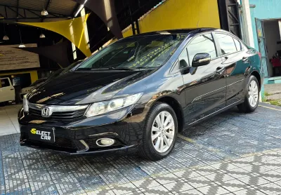 Honda Civic LXR 2.0 2014 Flex | RARIDADE COM BAIXO KM!