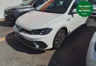 Volkswagen polo 2024 1.0 170 tsi highline automático