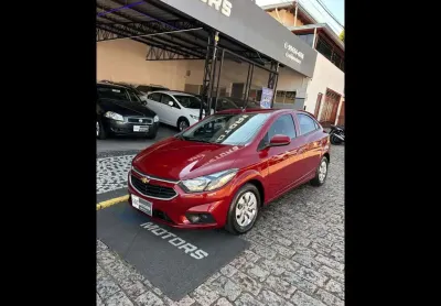 Onix hatch lt 1.0 8v flexpower 5p mec.
