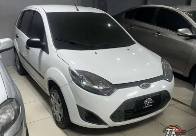Ford Fiesta 2011 1.0 rocam hatch 8v flex 4p manual