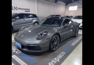 Porsche 911 carrera 2021