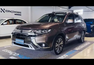 Mitsubishi outlander 3.0 hpes 2020