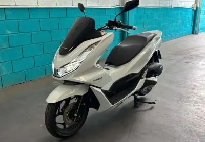 Honda pcx 160 dlx abs 2024