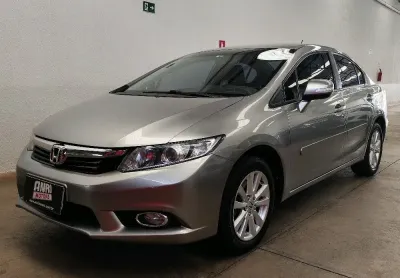 Civic lxr 2.0 flex automático completo 2014