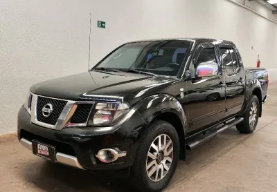 Frontier sl 2.5 turbo diesel 4x4 automático completo 2013