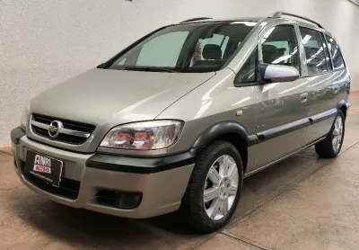Zafira elite 2.0 flex automático 7 lugares completo 2010 