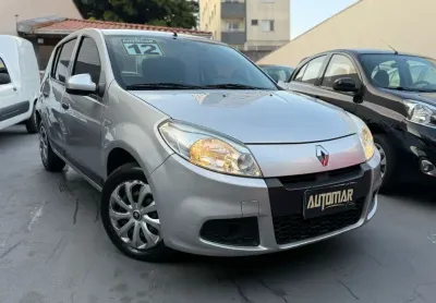 Renault sandero 1.6 expression 2012 completo km baixo