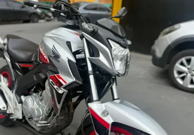 Honda cb 250 twister cbs 2021 flex km baixo