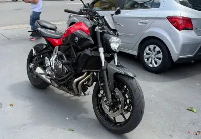 Yamaha mt 07 km baixissimo 2016 gasolina