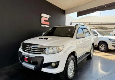 Toyota hilux sw4 3.0 srv 4x4 16v turbo intercooler 4p
