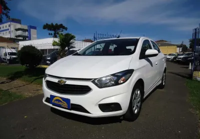 Chevrolet onix 1.0 lt 8v flex 4p manual 2018