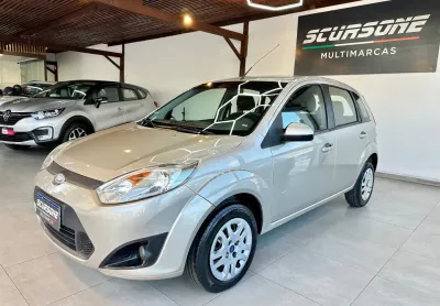 Ford fiesta se 1.0 2014 é um carro econômico, confiável e barato de manter.