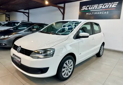 Fox 2014 é o carro ideal para quem procura economia, praticidade e bom espaço interno para o dia a d