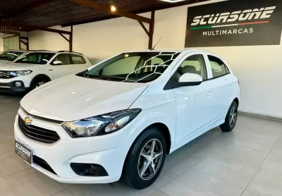  Onix LT 2018 é perfeito para quem busca um carro econômico, moderno e confiável para o dia a dia.