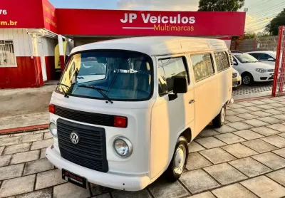 Volkswagen kombi lotaãão 2013