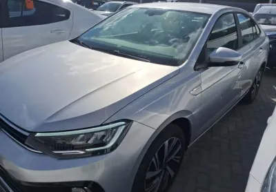 Volkswagen Virtus 2024 1.0 200 tsi highline automático