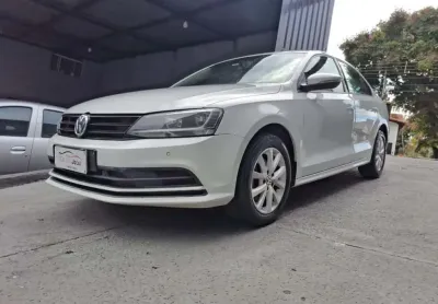Volkswagen jetta 1.4 tsi trendline 16v 4p