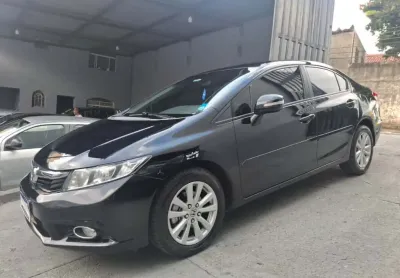 Honda civic 2.0 lxr sedan 16v 4p