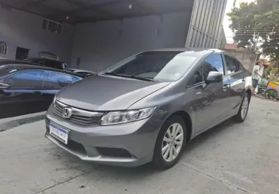 Honda civic 1.8 lxs sedan 16v 4p