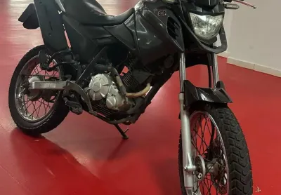Xtz crosser ed 150 2015 c/ pequena entrada