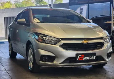 Prisma lt 1.4 automático 2019 impecável
