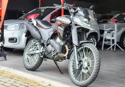 Xtz lander connected 2025 único dono