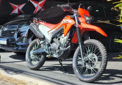 Xr 300l tornado 2025 baixíssimo km