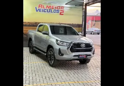 Toyota hilux 2.8 d-4d turbo diesel cd srv 4x4 automático