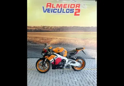 Honda cbr 1000 rr repsol