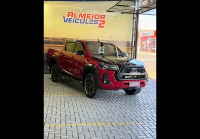 Toyota HILUX 2.8 D-4D TURBO DIESEL CD GR-S 4X4 AUTOMÁTICO