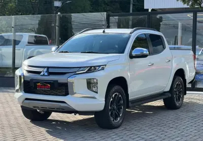 Mitsubishi triton sport hpe 2023