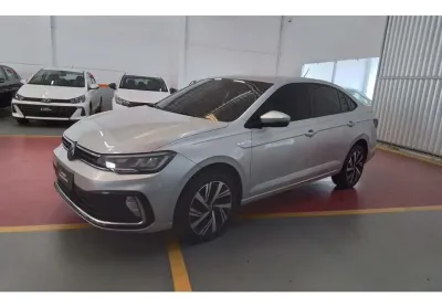 Volkswagen virtus 2024 1.0 200 tsi highline automático