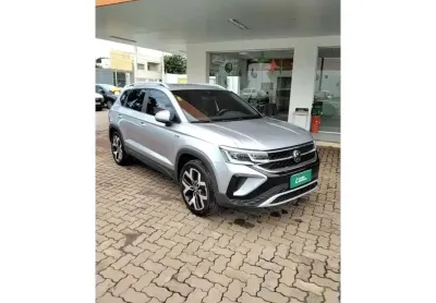 Volkswagen Taos 2024 1.4 250 tsi total flex highline automático