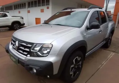 Renault oroch 2025 1.3 tce flex outsider x-tronic