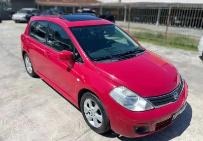 Nissan tiida 18sl flex 2013