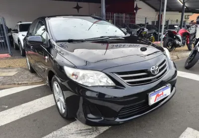 "corolla gli 2013 automático – o clássico da toyota com conforto, estilo e durabilidade que só um co