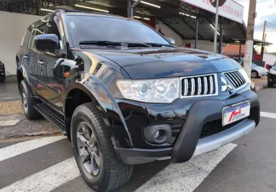 Pajero dakar com 4 pneus micheli novos, estepe nunca usado, carro de fino trato!!!