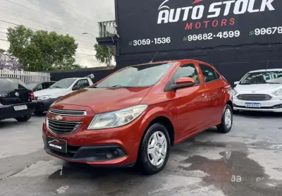 Chevrolet onix 1.0mt lt 2013