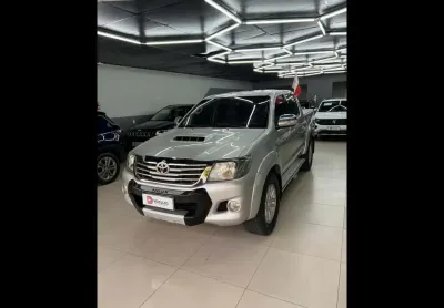 Toyota hilux cd srv d4-d 4x4 3.0 tdi diesel aut